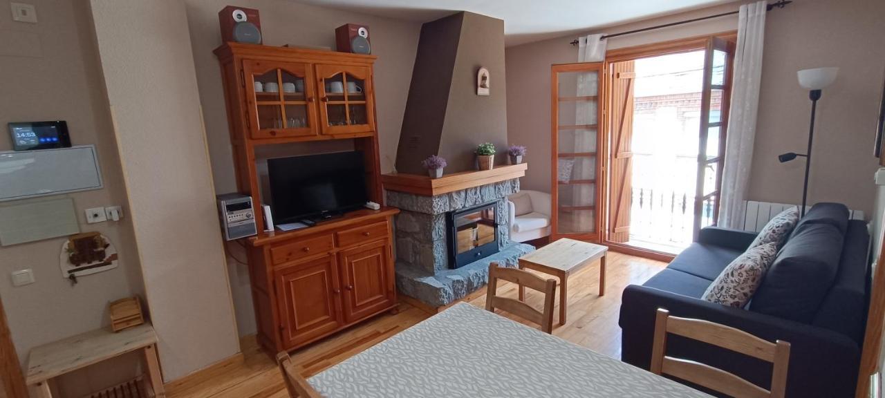 Apartamento El Refugio De Sara Benasque Kültér fotó