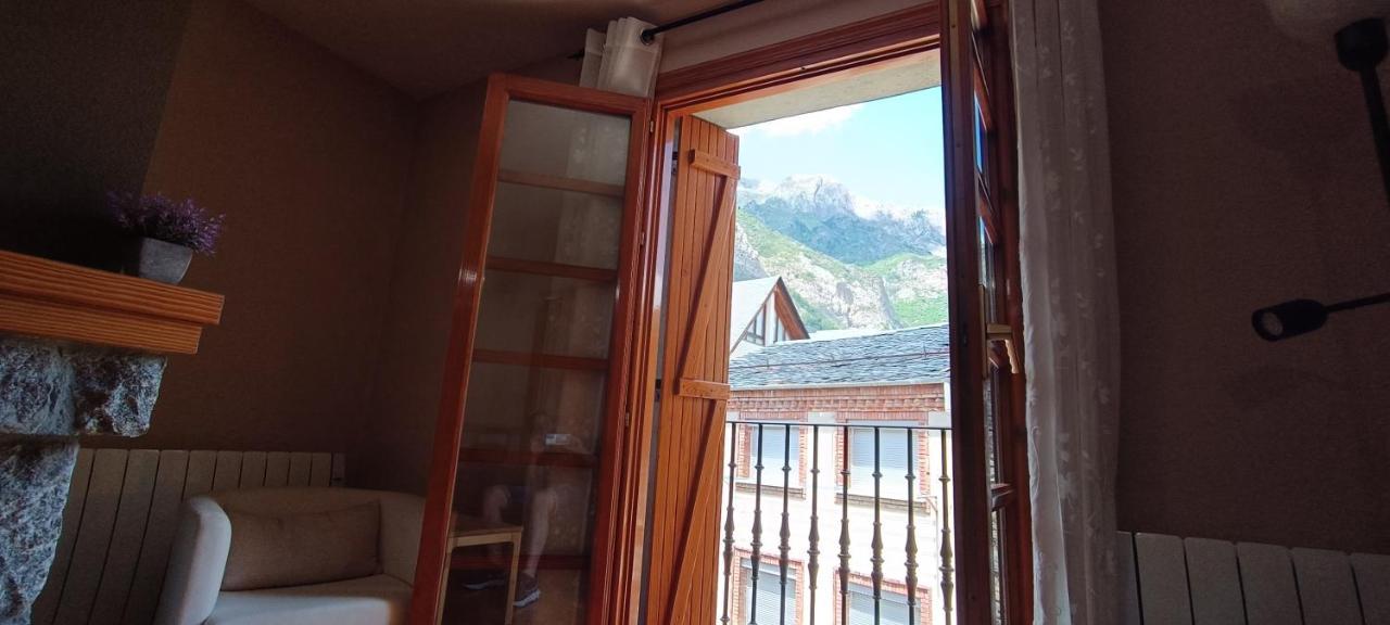 Apartamento El Refugio De Sara Benasque Kültér fotó
