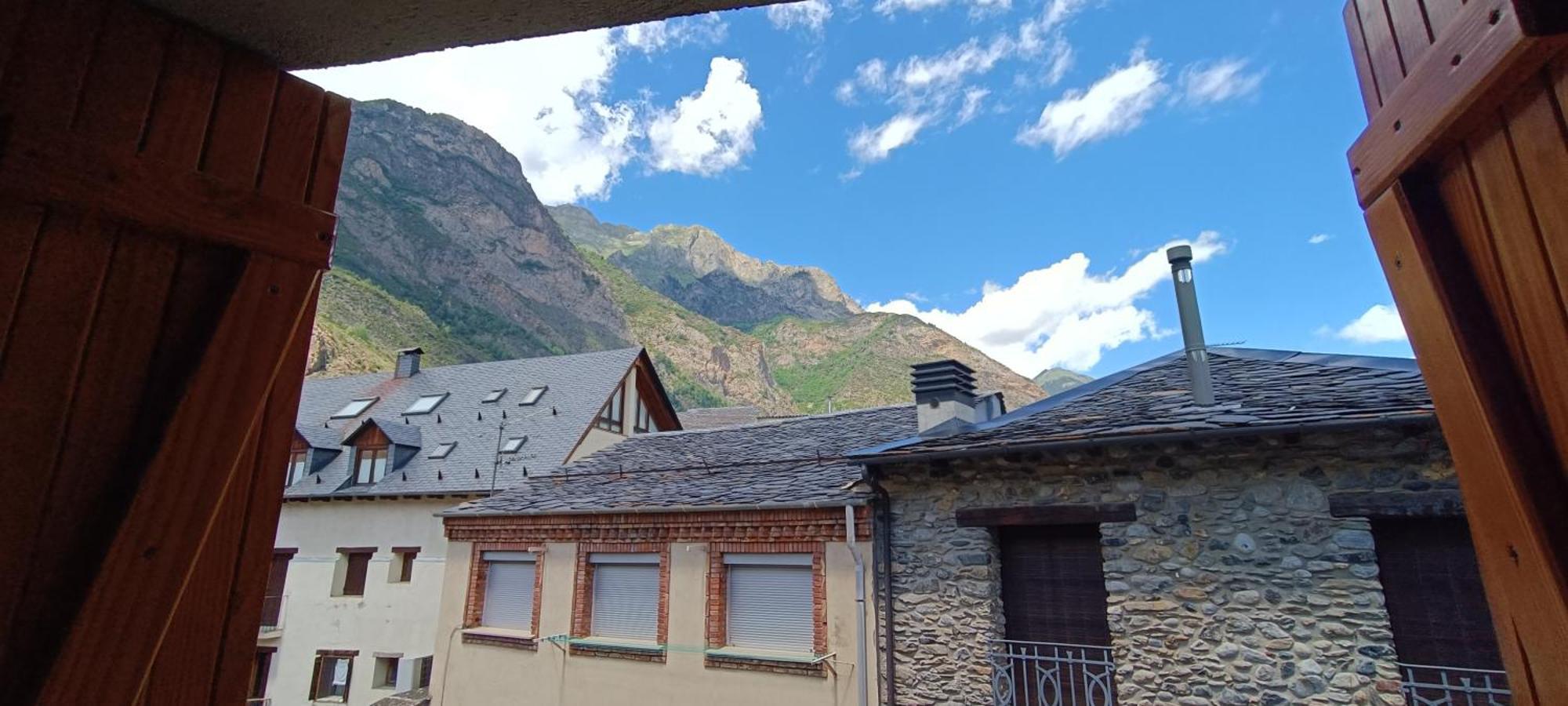 Apartamento El Refugio De Sara Benasque Kültér fotó