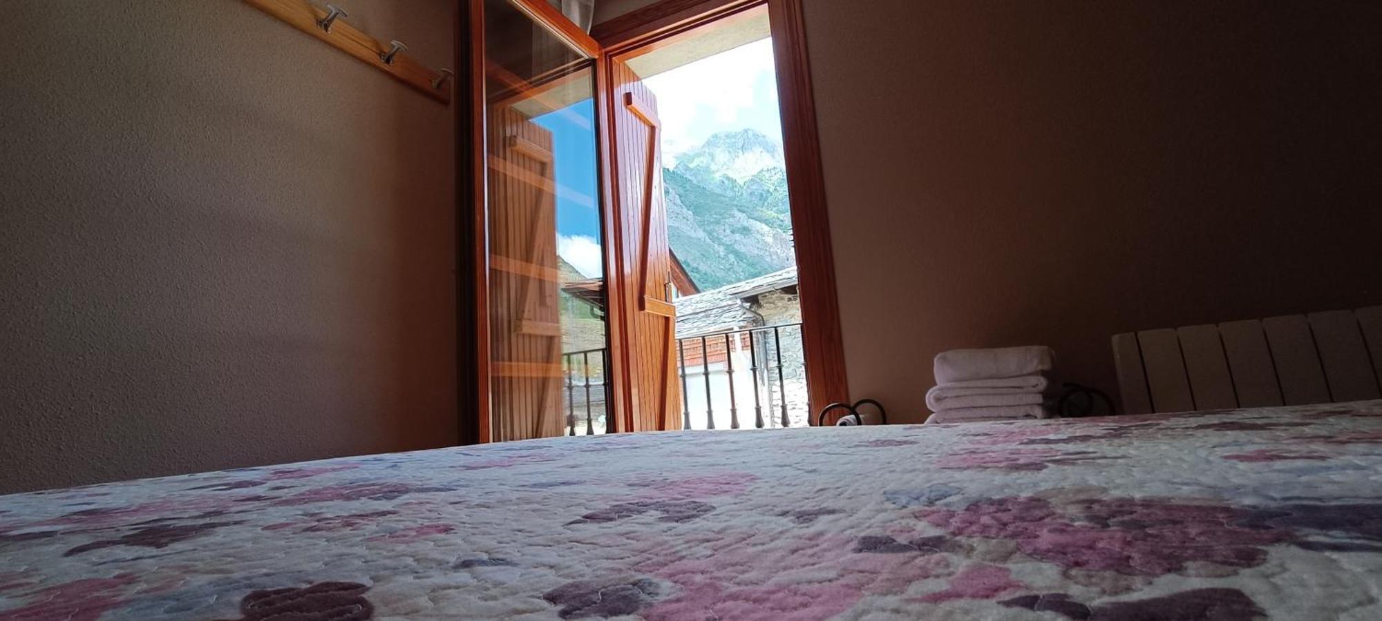 Apartamento El Refugio De Sara Benasque Kültér fotó